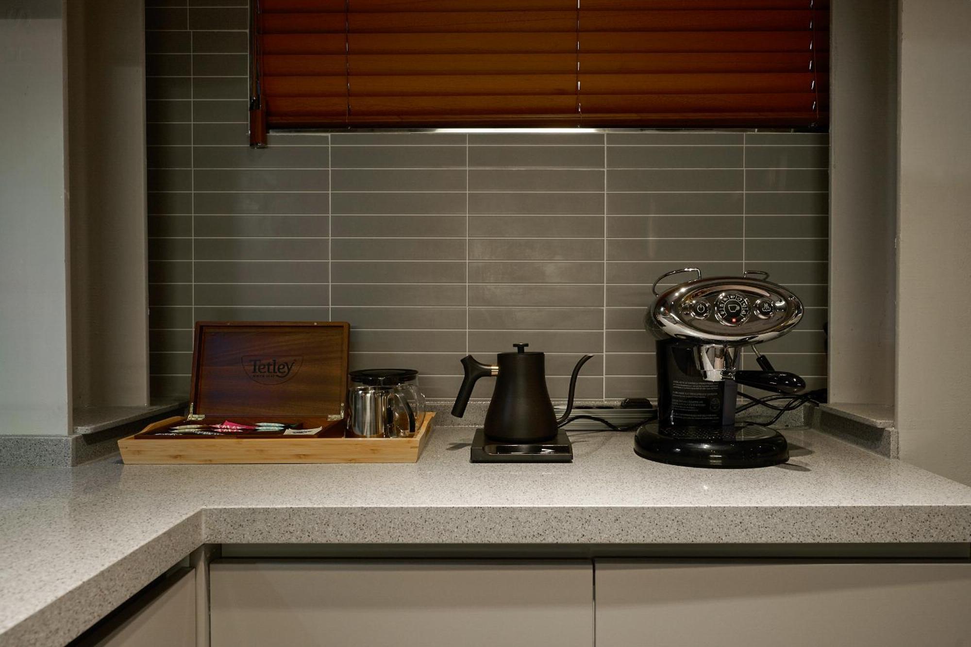 L9 Tailored Service Near Hongik Univ Station Holiday home Seoul