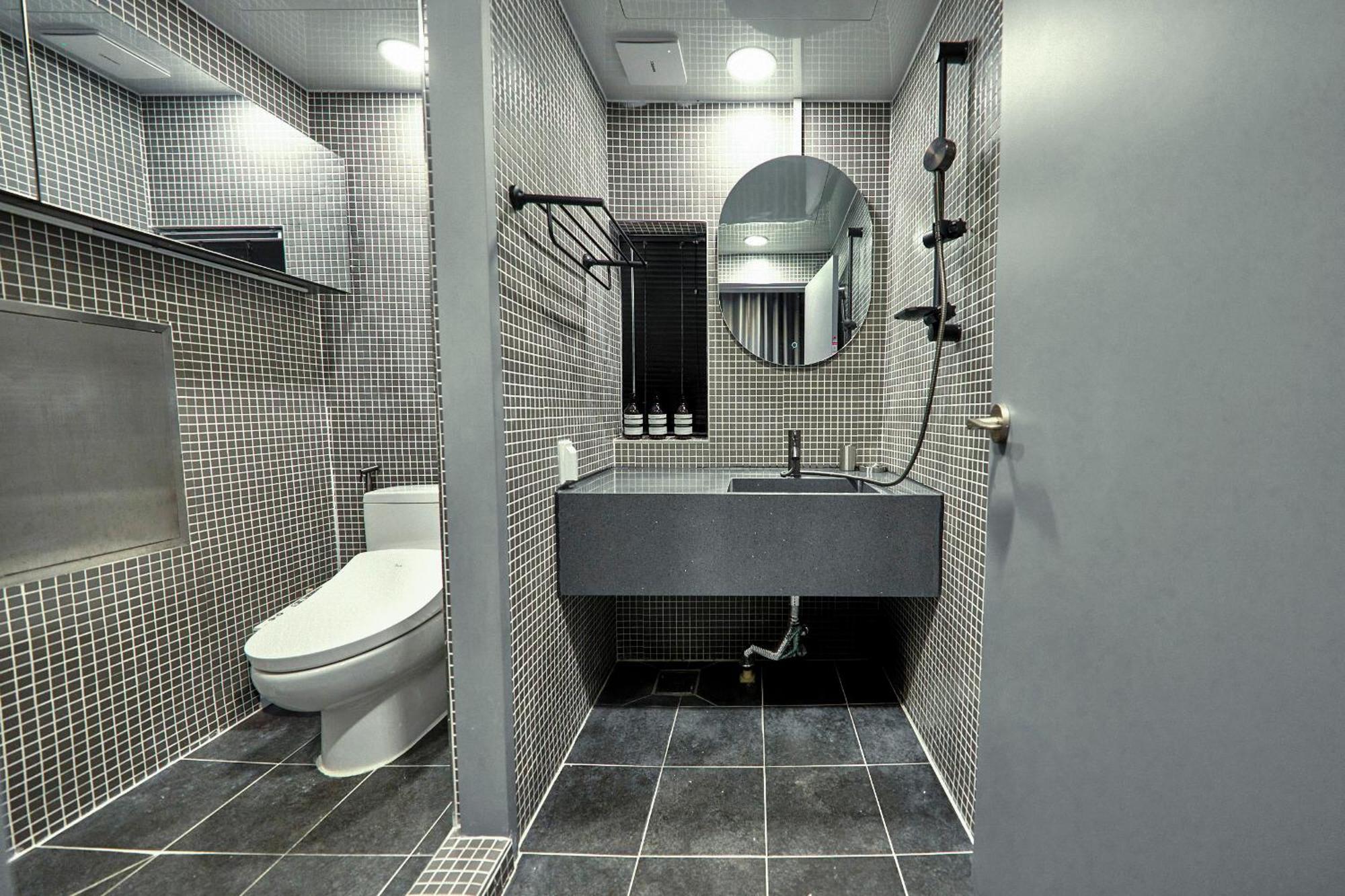 Holiday home L9 Tailored Service Near Hongik Univ Station Seoul